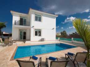 Villa Mesogi Modern 3BDR Protaras Villa Close to Fig Tree Bay Beach